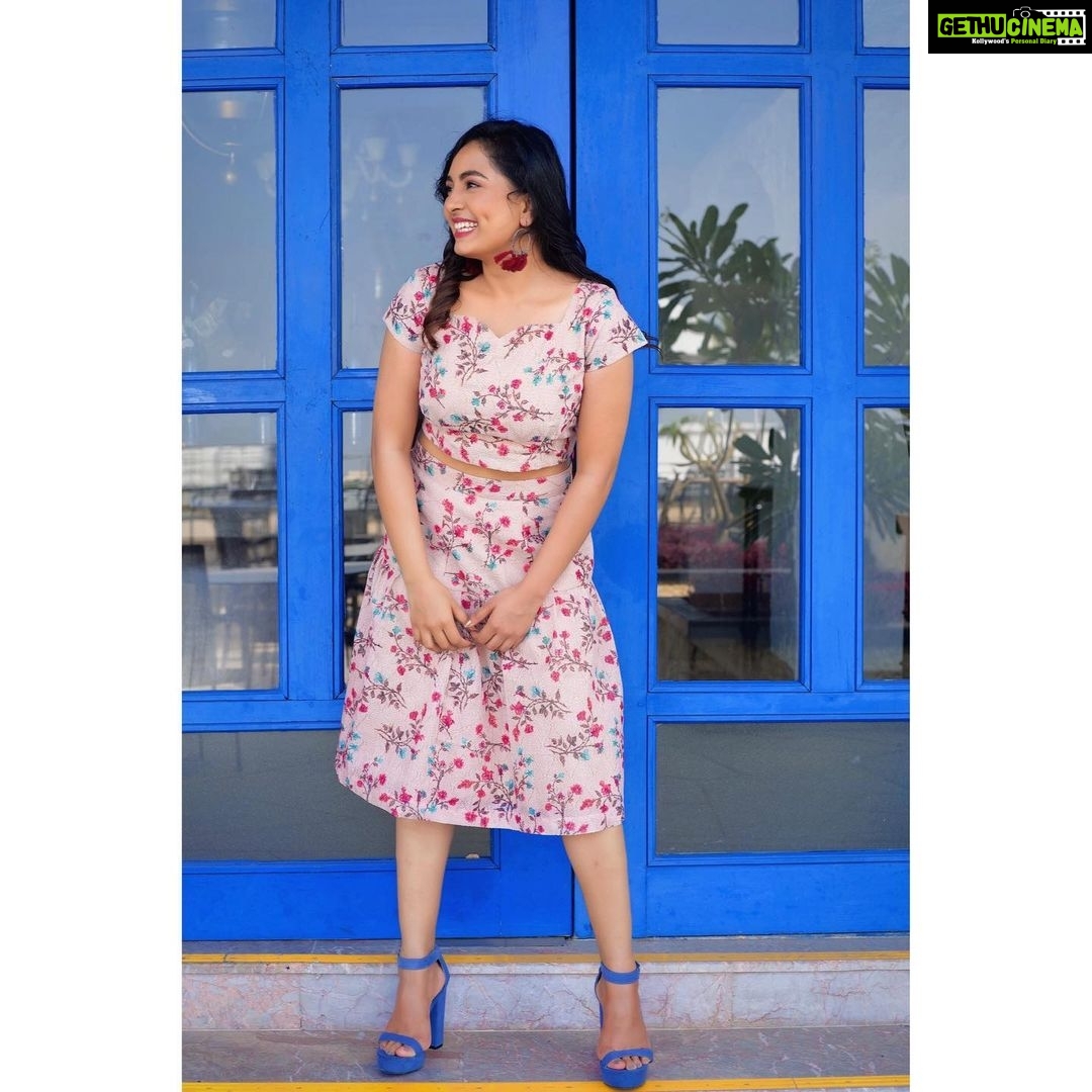 Srushti Dange Instagram - She looked daisy safe But smelled rose wild πΈπ¦π Styled by: @dorothyjai Dress by: @the_udai_vandi Make up: @hairandmakeupbynive Hair by: @durga_hair_stylist Photographer by: @johan_sathyadas