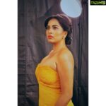 Srushti Dange Instagram - Beautiful things don’t ask for Attention 🐥🌻🦋