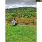 Srushti Dange Instagram - A photos of me and my therapist 🌳🌿🌱🍃 🌍 #mountaingirl #happyearthday