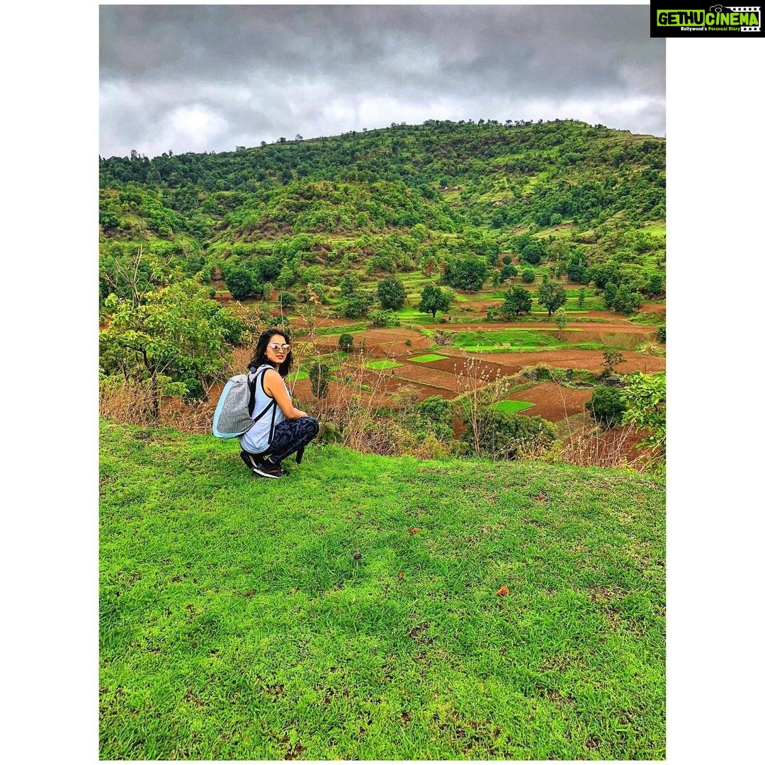 Srushti Dange Instagram - A photos of me and my therapist π³πΏπ±π π #mountaingirl #happyearthday