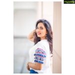 Srushti Dange Instagram – Minimalism isn’t about removing the things you love. It’s about removing the things that distract you from the things you love 🦋🍀🌸 MUA @makeover.by.anupama 
Photography @vigneshveeracholan @vvphotographyy