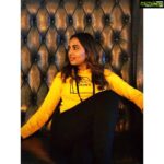 Srushti Dange Instagram – Yes 🙋🏻‍♀️I’m that kinda girl who wears sweatshirt to a club 🤩🤷🏼‍♀️🌻🐥