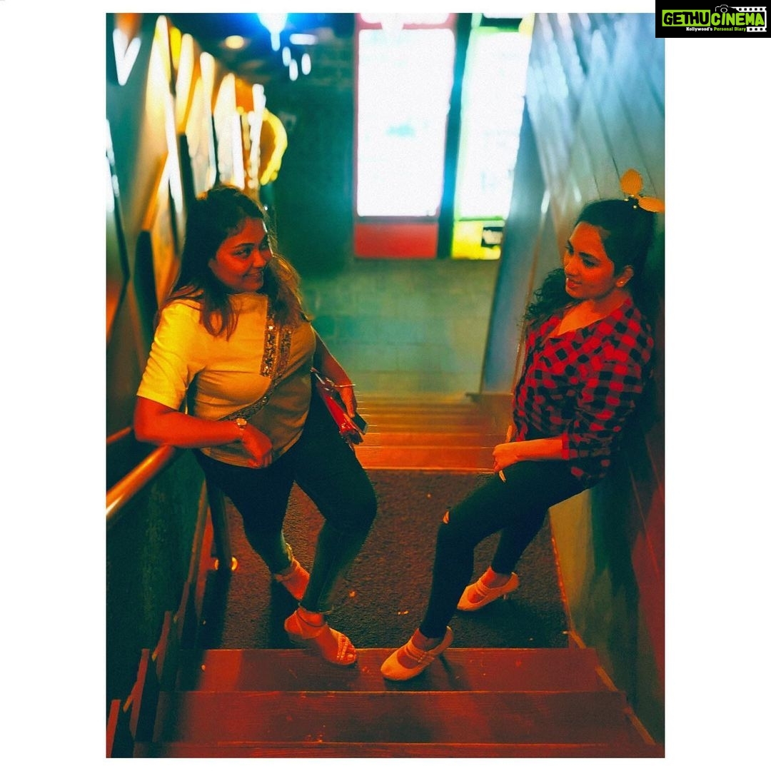 Srushti Dange Instagram - Itβs National siblings Day, so I just wanted to let you know you are lucky to have me as a younger sister ππ»ππ» @supriyadange π #nationalsiblingday