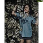 Srushti Dange Instagram - Forever that Girl that gets really excited and Pose when the sky is in pretty colors ☀️