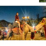 Srushti Dange Instagram - When the sun ☀️ goes down I Glow up✨🌟🌸🦋 #jaipurdiaries #rajasthan #sweatshirt #verilymoment #thatsdarling #darlingweekend #livethelittlethings #thehappynow #pursuepretty #flashesofdelight #littlestoriesofmylife #makeithappen #photosinbetween Jaipur, Rajasthan