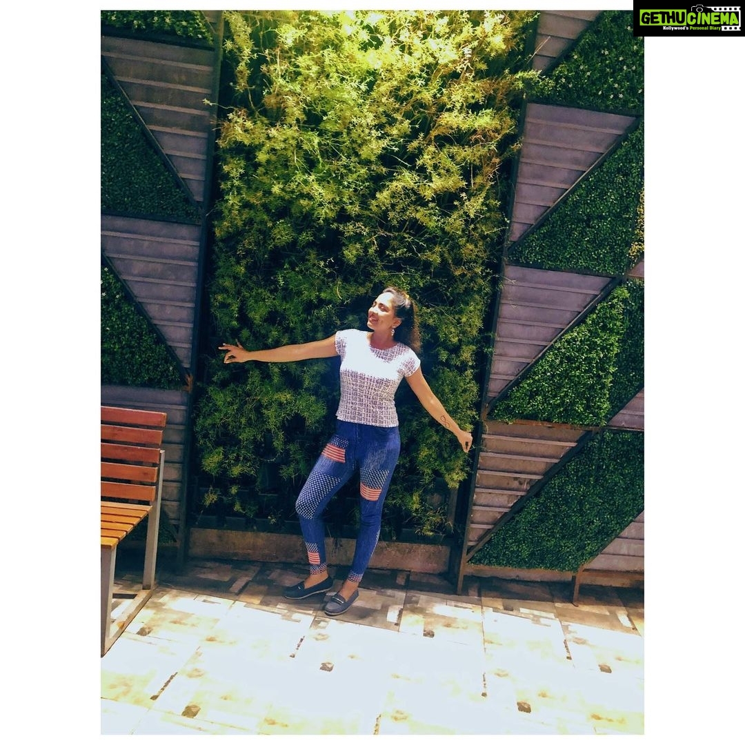 Srushti Dange Instagram - Alexa Play “ Dont call me angel” 🦋🌸
