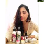 Srushti Dange Instagram - Traveling and flying makes the skin dehydrated & tired 💤 so all we need is the products one can rely on. If you guys are into natural, organic products like me then one must try @vilvah_ products specially lemon & honey lip balm and beautifying serum, rosehip seeds oil. At the moment I’m Totally into it.