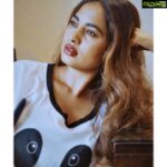 Srushti Dange Instagram - Lip 💋 appreciation post 🤪