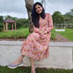 Sshivada Instagram – Just sending some positive vibes and love …
Happy evening 😍❤
📸 @sajeesh_s_0619_make_over
👗 @thewestloom

#positivity #happyevening #weekendvibes #love #happiness GreenBerg Holiday Resorts