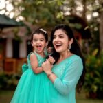 Sshivada Instagram - Twinning with my bundle of happiness 🥰😍😘 📸 @tibinaugustinephotography 👗 @fera_designs Location @canoeville MUA @sajeesh_s_0619_make_over #twinning #twinningwithdaughter #mylittleprincess #Arundhathi #newyear #newbeginnings #happiness💕 #love #positivelife #stayblessed Canoe Ville