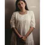 Sshivada Instagram - For the love of White..🤍🤍🤍 Shoot for : @vanithamagazine Photography : @syam__babu Styling : @styyledbyjoe @joe_elize_joy MUAH : @zara___makeover Jewellery : @meralda.jewels outfit : @aiwasilks #photoshoot #white #loveforwhite #jewellery #lovewhatyoudo #stayhomestaysafe