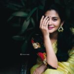 Sshivada Instagram - 🌿🌿 Photography : @_shutter_magics_ 😊 Saree & Earrings : @elegant_drapes_sneha ❤️ Styling : @kenusjoseph