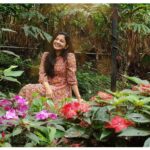 Sshivada Instagram - This too shall pass... So stay strong ,stay happy and stay safe.Positive vibes only😍😍 Location: @ttrmunnar Clicked by : @muralikrishnan1004 #staysafe #staystrong #positivevibes #wearetogetherinthisfight