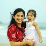 Sshivada Instagram – Happiness ❤️
PC : @ajeeshsuganthan 

#momdaughter #Arundhathi #happiness #pictureoftheday