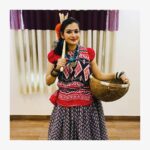 Sshivada Instagram - Another dance performance ❤️ #prepare #practice #perform #dancer #danceperformance #folkdance #indianfolk #dance2020 #thistooshallpass