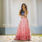 Sshivada Instagram - 𝐋𝐞𝐚𝐫𝐧 𝐟𝐫𝐨𝐦 𝐲𝐞𝐬𝐭𝐞𝐫𝐝𝐚𝐲, 𝐥𝐢𝐯𝐞 𝐟𝐨𝐫 𝐭𝐨𝐝𝐚𝐲, 𝐡𝐨𝐩𝐞 𝐟𝐨𝐫 𝐭𝐨𝐦𝐨𝐫𝐫𝐨𝐰 ✨ Outfit : @sarithajayasurya @sarithajayasurya_designstudio ❤️ #designerwear #pink #hope #hopeforthebest #goodthoughts #loveyourself #lovelife #lifeisgood #throwback