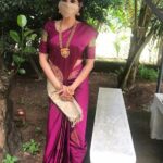 Sshivada Instagram - Finally got a chance to dress up after a very long time... Picked this lovely kancheepuram sari from @vastrakriti.boutique. Don't forget to wear your #mask when you step out. #brotherswedding #familyaffair #sarilove #staysafe PS : when there is no one around to click a proper pic of yours this happens😁😉