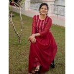 Sshivada Instagram – “Life is much better when you are living in the present moment”

📷 @tibinaugustinephotography
👗 @sai_trendz25

#happiness💕 #liveyourlife
#loveyourlife #positivity Canoe Ville
