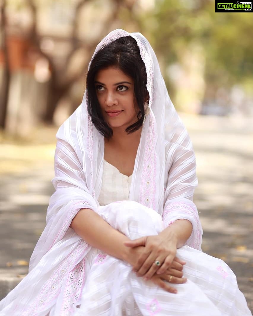Actor Sshivada HD Photos and Wallpapers June 2020 - Gethu Cinema Actor Sshivada HD Photos and Wallpapers June 2020 - Gethu Cinema
