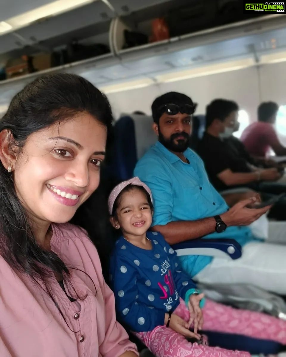 Sshivada Instagram - I know its a late post but still... Wishing you a very happy birthday dear hubby @muralikrishnan1004 . Praying that you are blessed with all that your heart desires. Just be yourself because you are simply the best. Love you ๐ฅฐ๐ and advanced Valentine's day wishes too๐๐๐ #birthday #wishes #happybirthdayhubby #family #happiness๐ #love #valentinesdaywishes