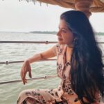 Sshivada Instagram – Happy morning🌞🌞🌞

📷 @lancytom

#morningvibes #stayhappy #liveyourlife #loveyourself #metime Coconut Lagoon, CGH Earth