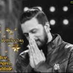 Sudeep Instagram - ಜೀವ ಕೊಟ್ಟ ನನ್ನ ಹೆತ್ತ ತಾಯಿಗೆ ಜೀವನ ಕೊಟ್ಟ ನನ್ನ ಕನ್ನಡ ತಾಯಿಗೆ , ಅನ್ನ ಕೊಟ್ಟ ಭೂತಾಯಿಗೆ , ತಮ್ಮ ಹೃದಯಗಳಲ್ಲಿ ಪ್ರೀತಿಯ ಸ್ಥಾನ ಕೊಟ್ಟು , ನನ್ನನ್ನು ಅಕ್ಕರೆಯಿಂದ ಬೆಳೆಸುತ್ತಿರುವ ಎಲ್ಲಾ ಮಾತೃಹೃದಯಿ ಸ್ವರೂಪ ಅಭಿಮಾನಿ ತಾಯಂದಿರಿಗೆ ನಾನು ಸದಾ ಋಣಿ... ವಿಶ್ವದ ಎಲ್ಲ ಅಮ್ಮಂದಿರಿಗೆ ಈ ಕಿಚ್ಚನ ಶುಭಾಶಯಗಳು