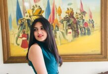 Suhani Bhatnagar Instagram - #metryingtogiveacandid