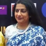 Suhasini Maniratnam Instagram - Siima day two. Beautiful saree by my dear padminichandra.