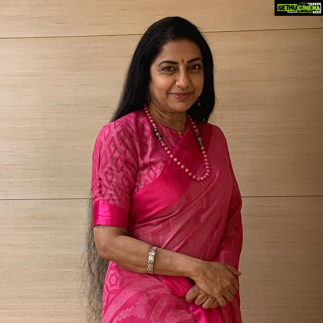 Actress Suhasini Maniratnam HD Photos and Wallpapers August 2021 - Gethu  Cinema