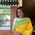 Suhasini Maniratnam Instagram - Shoot mode. Yellow again