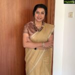 Suhasini Maniratnam Instagram - Sunday dress up. Final episode.