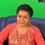 Suhasini Maniratnam Instagram - Ready to roll. Live tv shoot. In 10 minutes