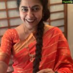 Suhasini Maniratnam Instagram - Happy to dress up and meet few people I love meeting. A friends daughters Pelli koothuru ceremony. Reason to dress up and smile