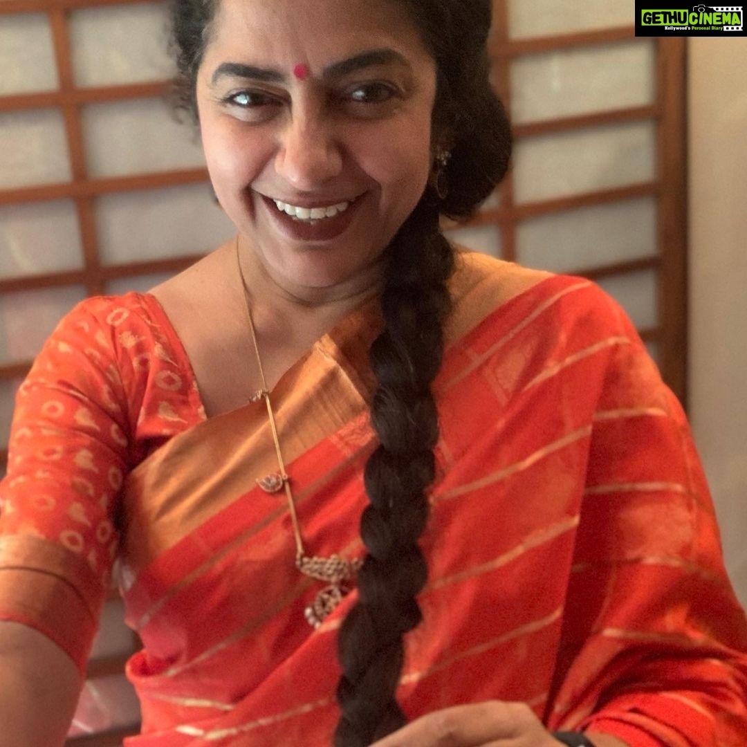 Suhasini Maniratnam Instagram - Happy to dress up and meet few people I love meeting. A friends daughters Pelli koothuru ceremony. Reason to dress up and smile