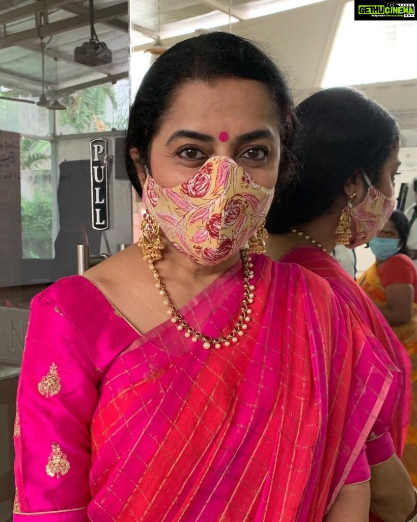 Suhasini Maniratnam Instagram – What a lovely gift for my birthday ...
