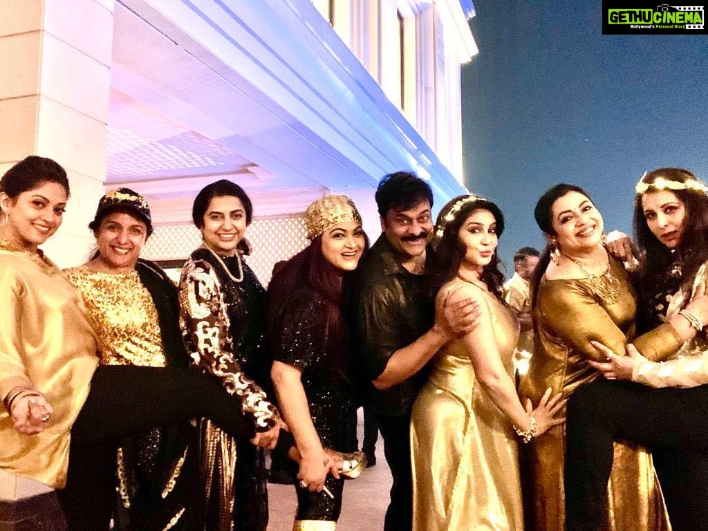 Suhasini Maniratnam Instagram - What E picture
