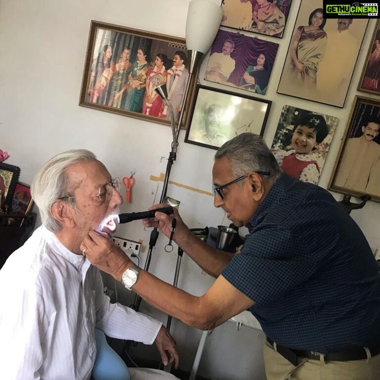 Suhasini Maniratnam Instagram - my 89 year old dad being examined by 84 year old physician Dr balasubramaniam..treating 5 generations of our family. blessed