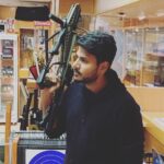 Sundeep Kishan Instagram – 1st time I got to hold an automated crossbow… 😍😍😍
#BeingArthur
#SouthAfrica