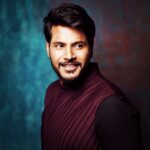 Sundeep Kishan Instagram - For @teach_for_change powered by @livlifehospitals Outfit: @varunchakkilam Makeup: @officialSandysartistry Hair: Team Manea Jewellery: @hiyajewellers Footwear: @chinar_by_alisha Styled by @officialanahita Photo: @shreyansdungarwal Decor: @minttusarna Luxury partner: @parkhyatthyderabad #PegaTeachForChange #teachforchange