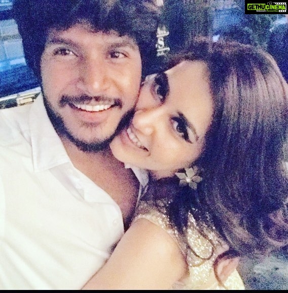 Sundeep Kishan Instagram - Happyyyyy Birthday Khannaji @raashikhannaoffl :) 5 birthdays of knowing you and many more to go..stay the mad child that you are 🤗🤗🤗