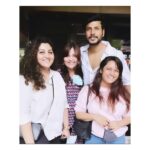 Sundeep Kishan Instagram – An afternoon filled with Laughter , Sangrias & Hot Water ❤️

@rohiniyer 
@surabhideshp @anushreekirtikar