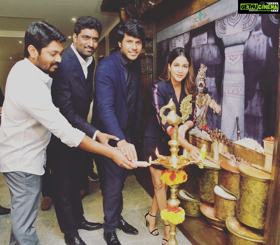 Sundeep Kishan Instagram - Take pleasure in announcing the launch of the new Branch of #VivahaBhojanambu in Secunderabad exactly a year after the 1st one :) Enjoy our Telugu inti vantakalu served with lots of love. Thanks to my friend @itsmelavanya for being there and making it even more special for us :) #fortheloveoffood #VivahaBhojanambu #Secundrabad #ParkLane