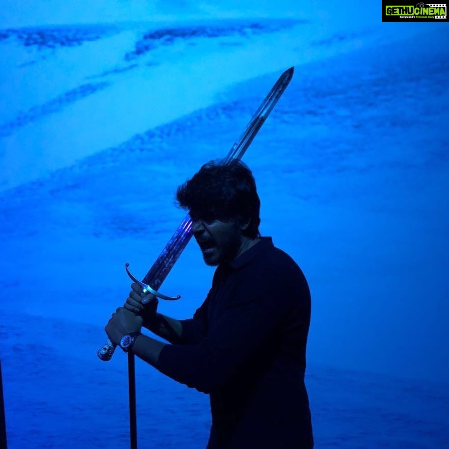 Sundeep Kishan Instagram - Being Jon Snow (Tan version ;) ) #gameofthrones #Barcelona :D