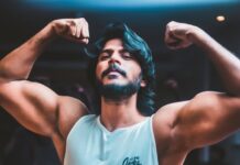Sundeep Kishan Instagram - Flex Flexier Flexiest ...🙇🏻 (Read like Cool Cooler Coolest 😉) This a regular lingo of mine that my friends are aware of..just introducing you guys to it 😂🤟🏽 Ps: I think cool is one of the Coolest words in the world as it signifies staying at peace and handling everything with a smile ❤️ @kuldepsethi @crafty_chandu #A1Express #Sk #singleking