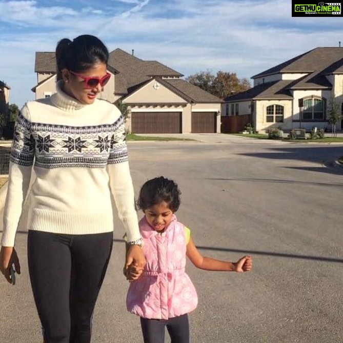 Sushma Raj Instagram - #walk #niecelove #niece #austin