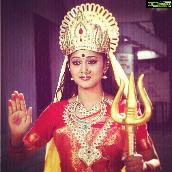 Sushma Raj Instagram - Wish u all a happy dussehra 😊 #throughback #favpic