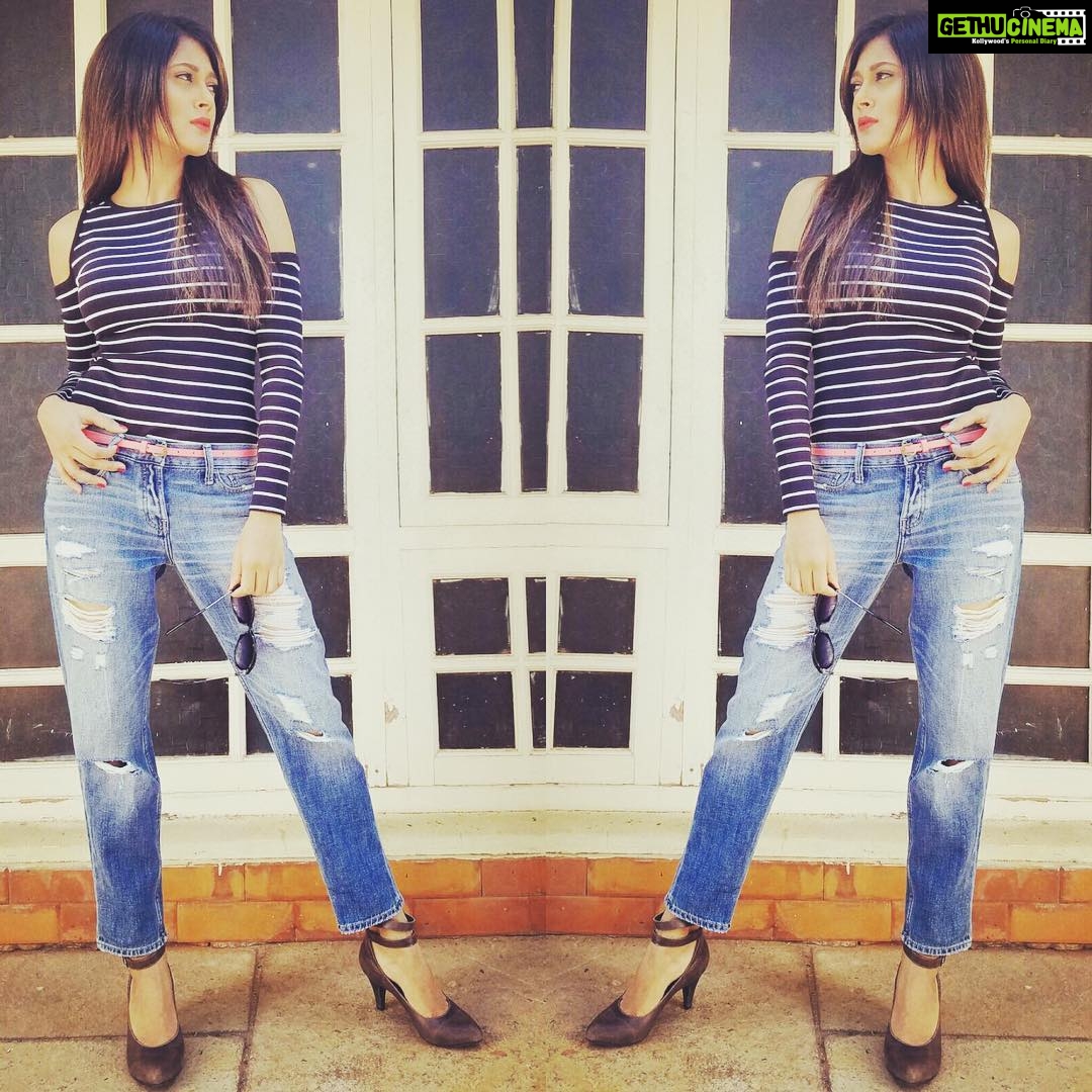 Sushma Raj Instagram - Loving my new distressed boyfriend jeans 😃 yesterday for #eedugoldehe promotions!!! Hyderabad