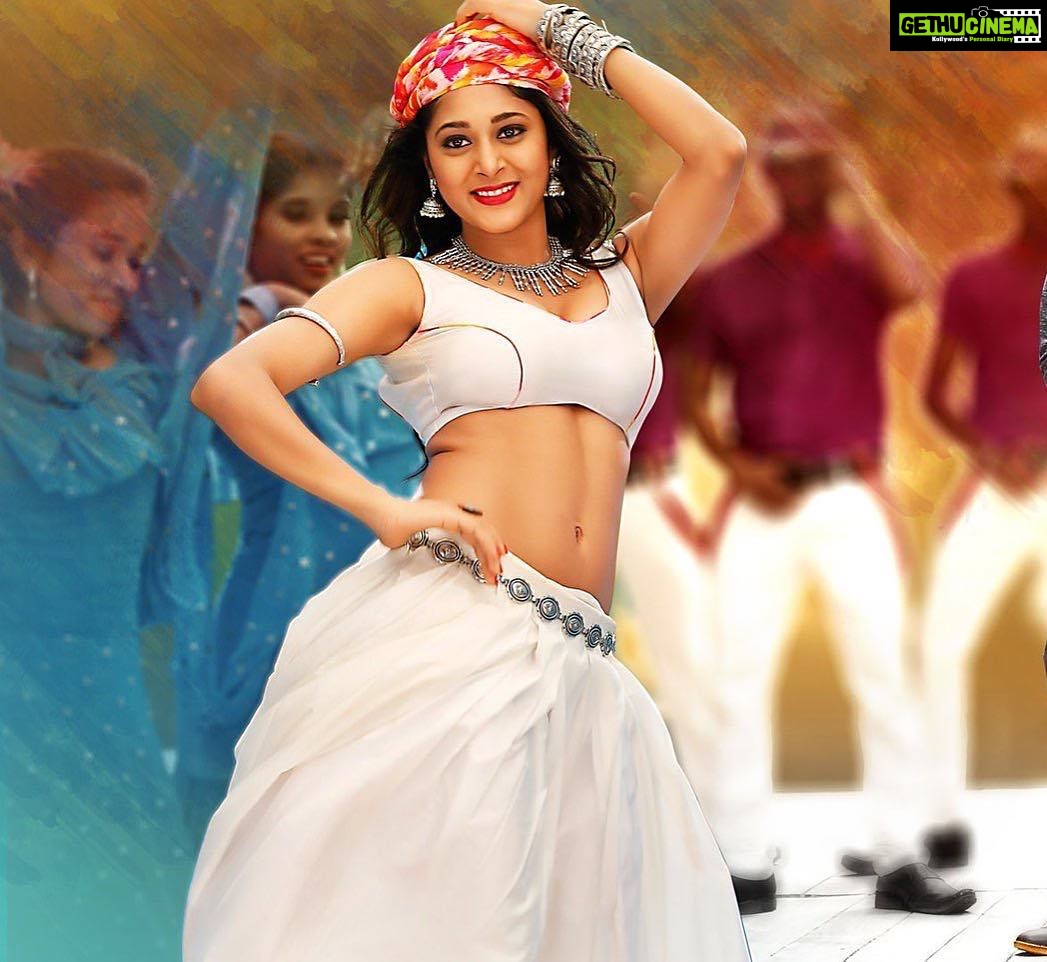 Sushma Raj Instagram - Pic from geetha song 😊#eedugoldehe #comingsoon #october 7th