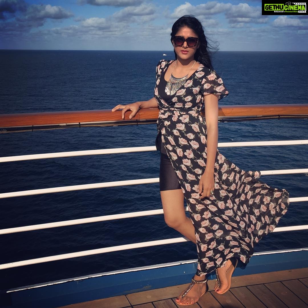 Sushma Raj Instagram - #cruising #LastDay #moretogo - Gethu Cinema