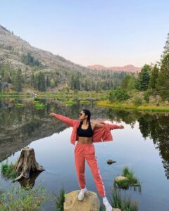 Sushma Raj Instagram - #fallenleaflake